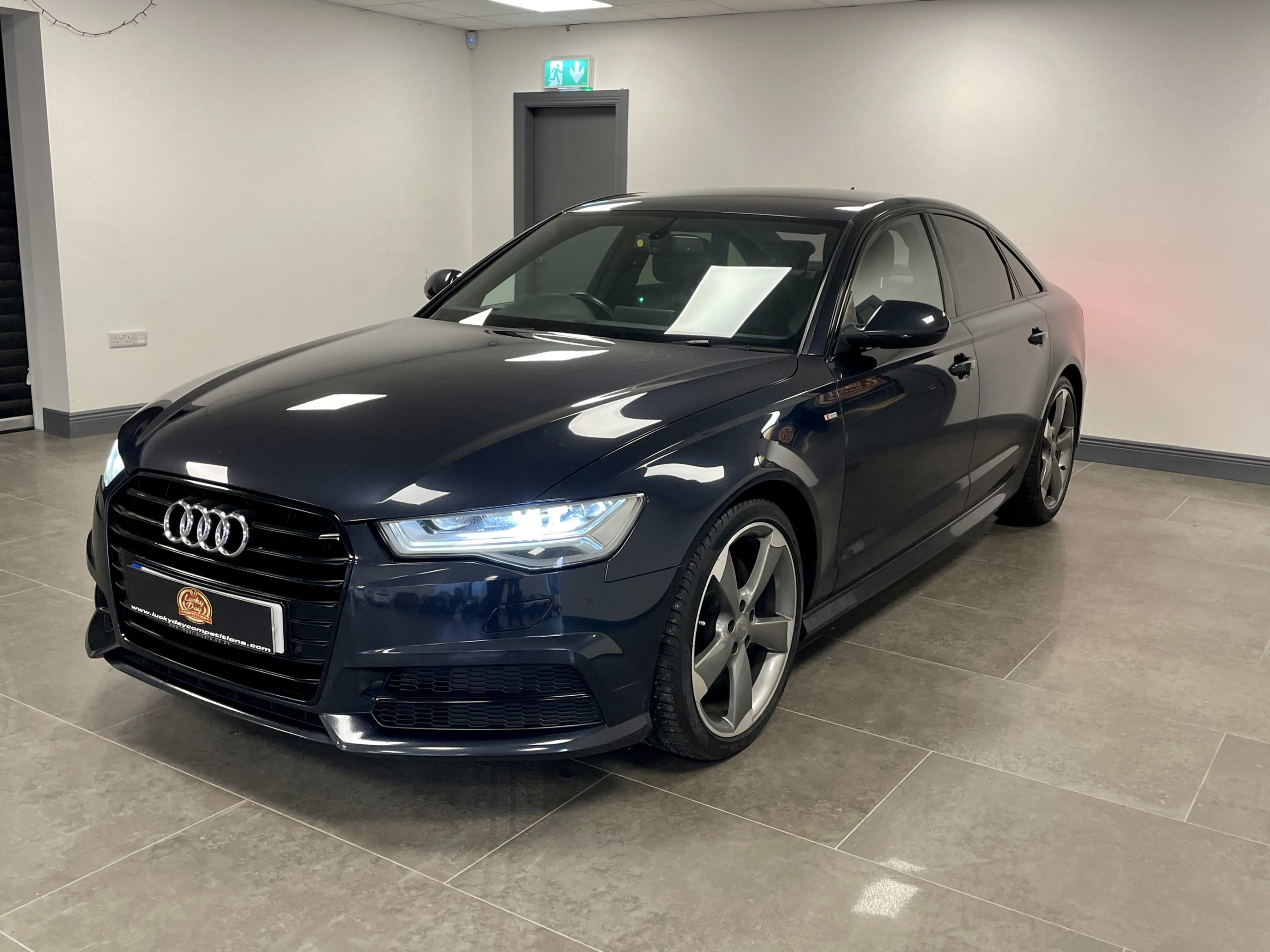 Audi a6 2015 года